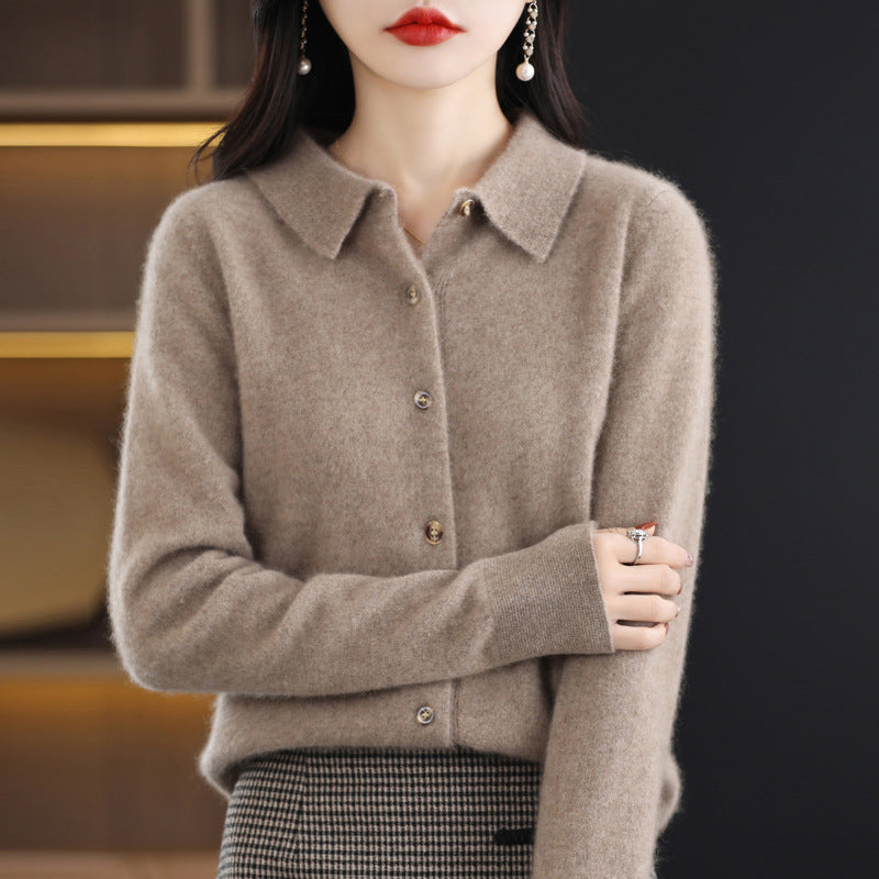 Elegant and comfortable sweater with cashmere lapels in solid color 02