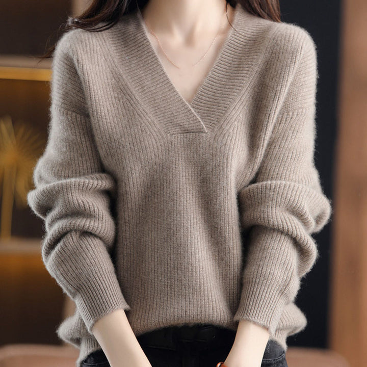 Simple and Comfortable Women's Sweater in Solid Color 04
