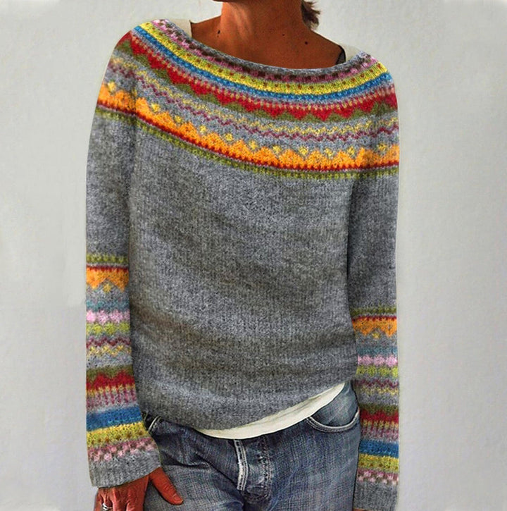 Comfortable and elegant women's boho-style sweater with a round neckline and simple pattern