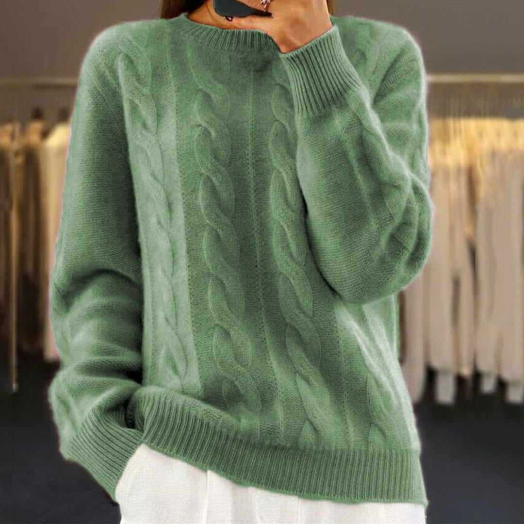 Warm, knitted sweater in solid color with round neckline 02