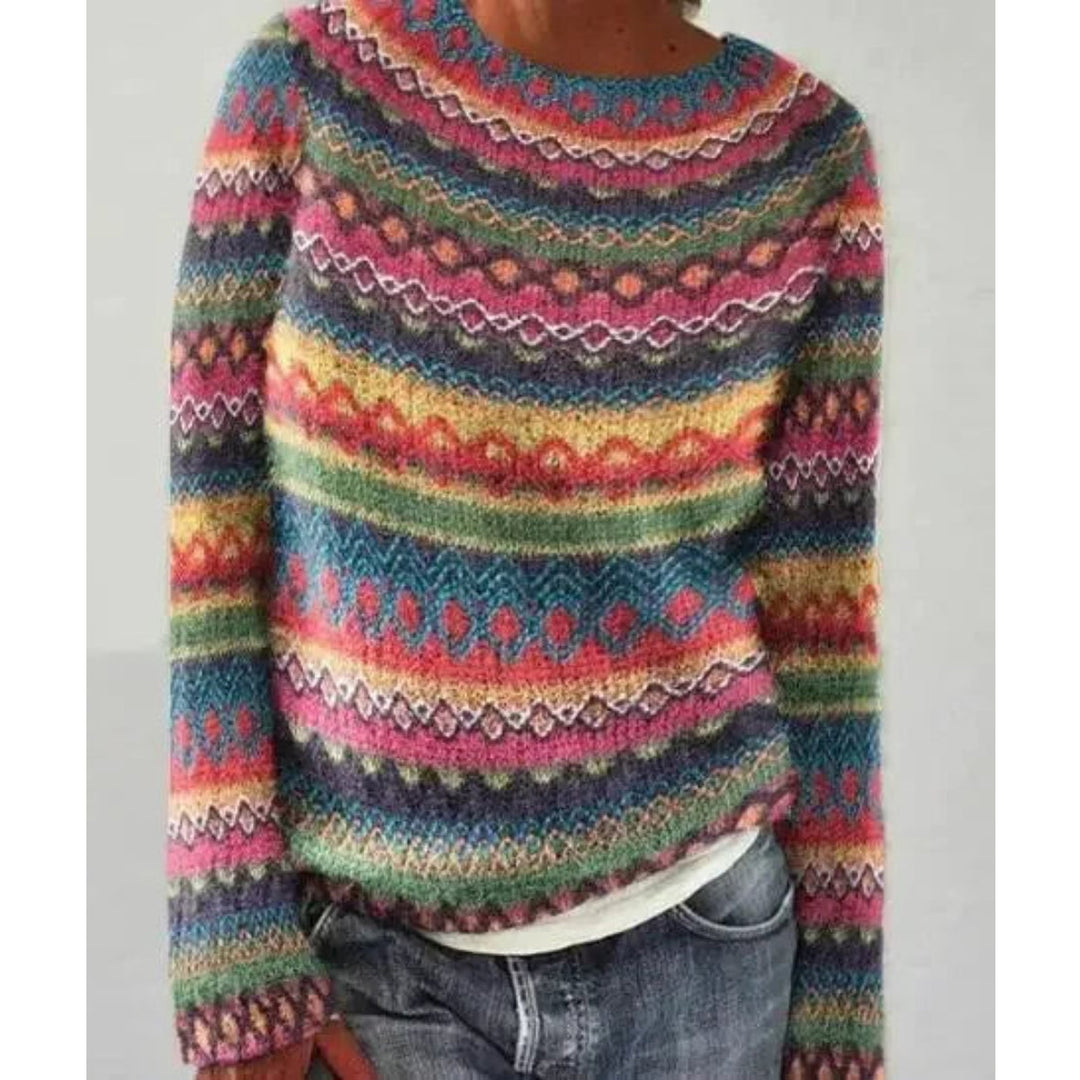 Stylish and elegant sweater with geometric print