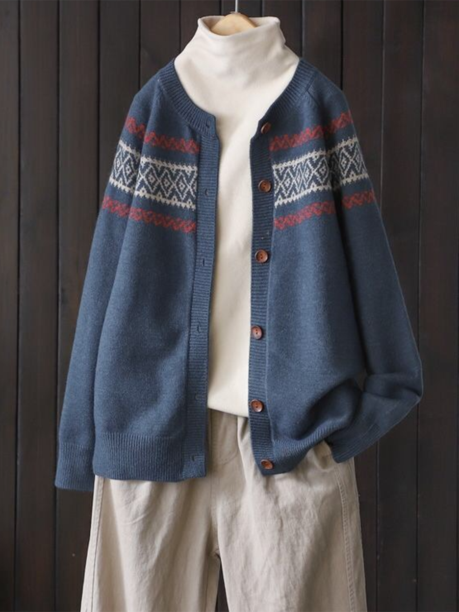 Loose and Comfortable Multicolored Cardigan Sweater with Wavy Geometric Pattern and Button Closure