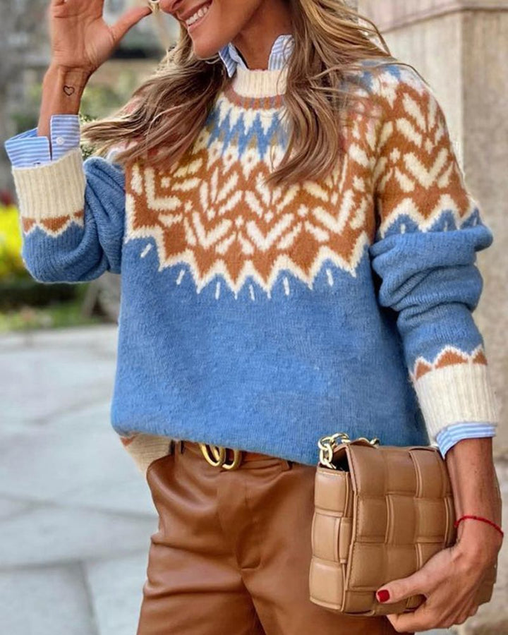 Sweater with ribbed finish in geometric pattern