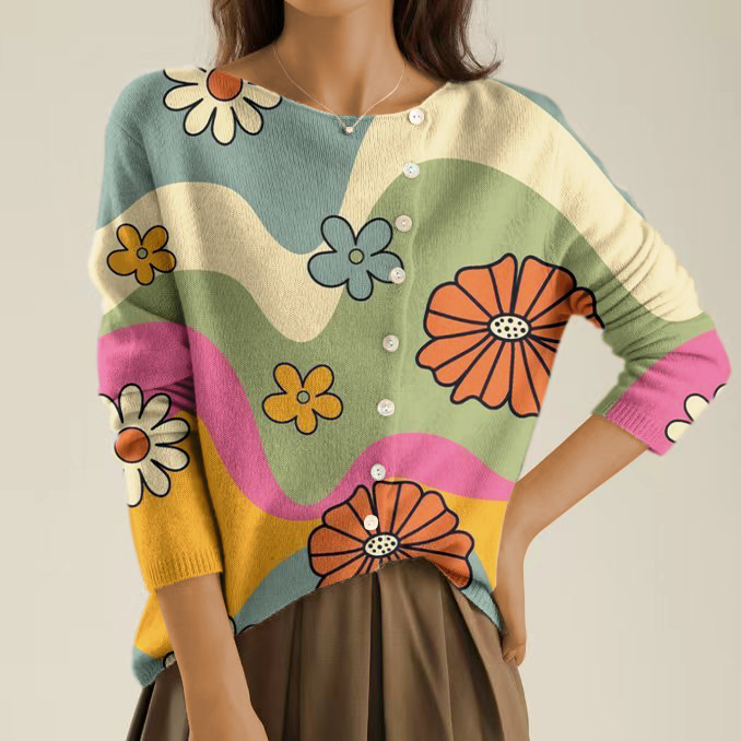 Elegant and comfortable sweater with floral pattern and irregular buttons