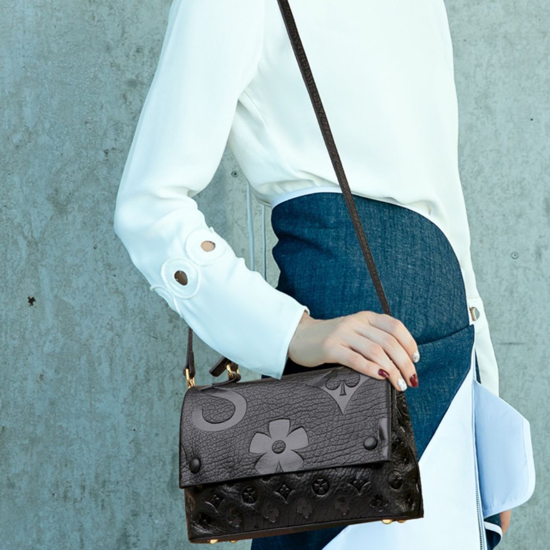 Sérénité Éternelle Handbag
