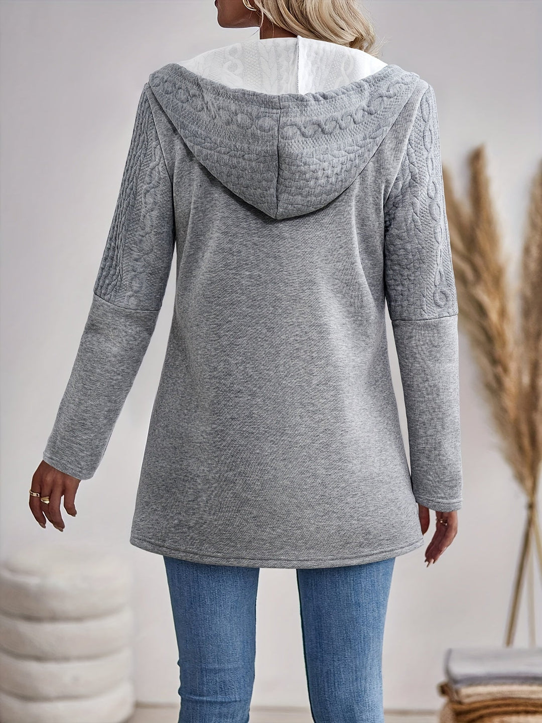 Casual Elegance Cardigan – with Hood