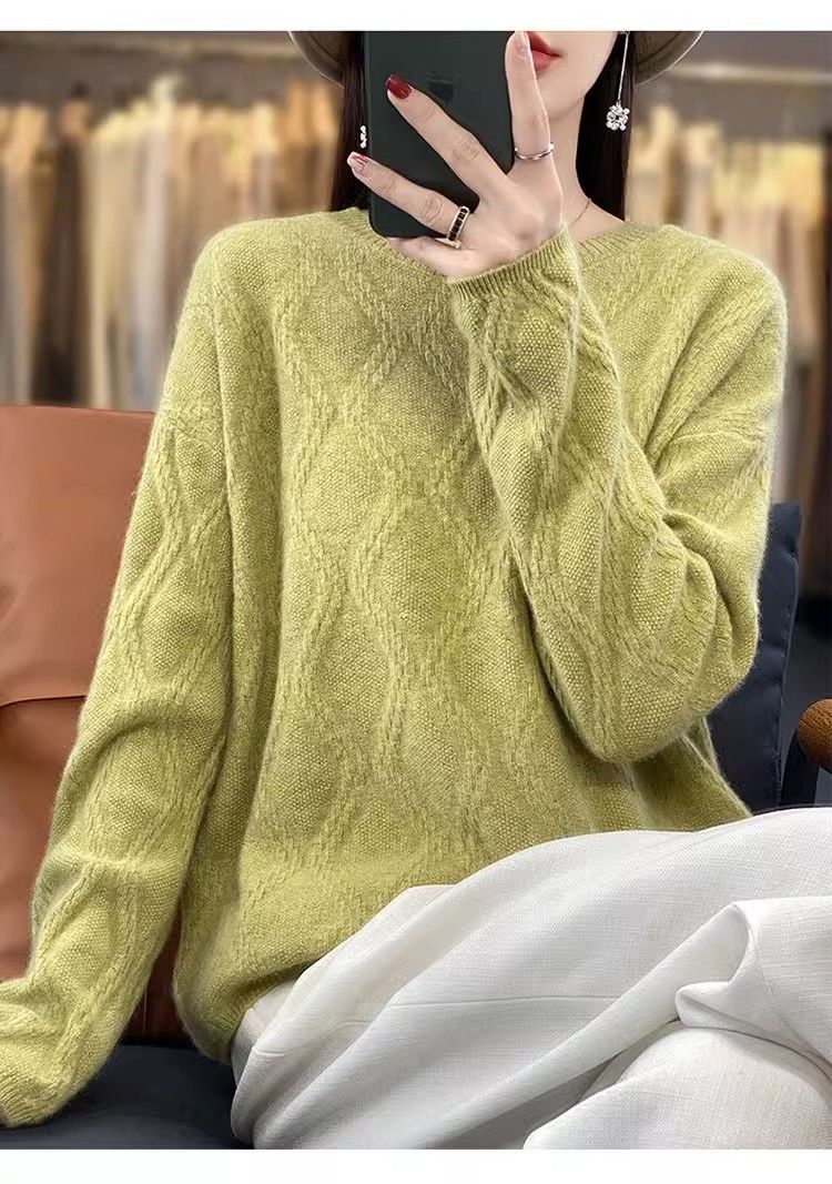 Women's Cashmere Sweater with Round Neck, Made of Knit Fabric