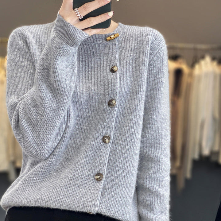 Elegant and Comfortable Sweater with Round Neckline and Irregular Buttons