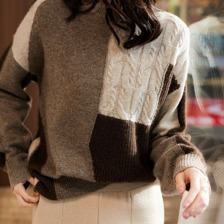 Cozy, thick, cashmere sweater with color blocks 02
