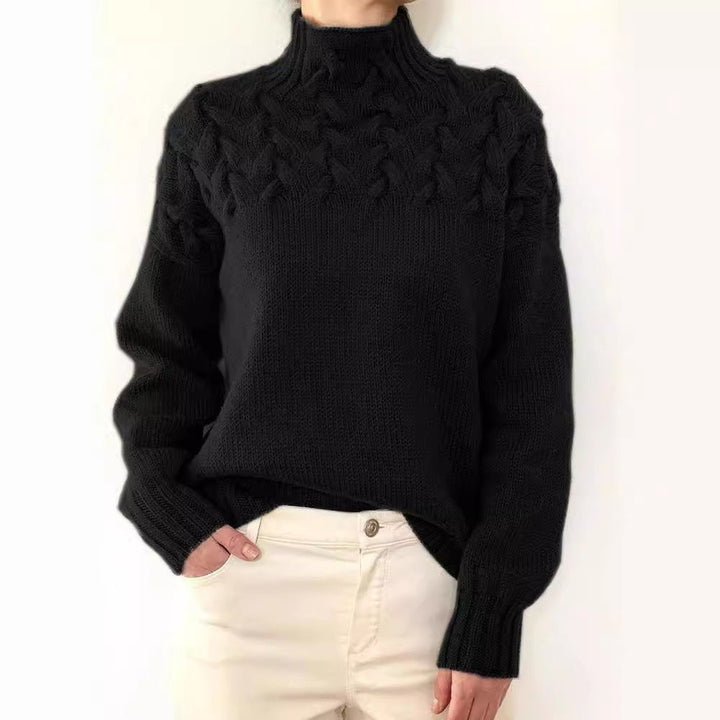 Elegant solid-colored cashmere sweater with a turtleneck