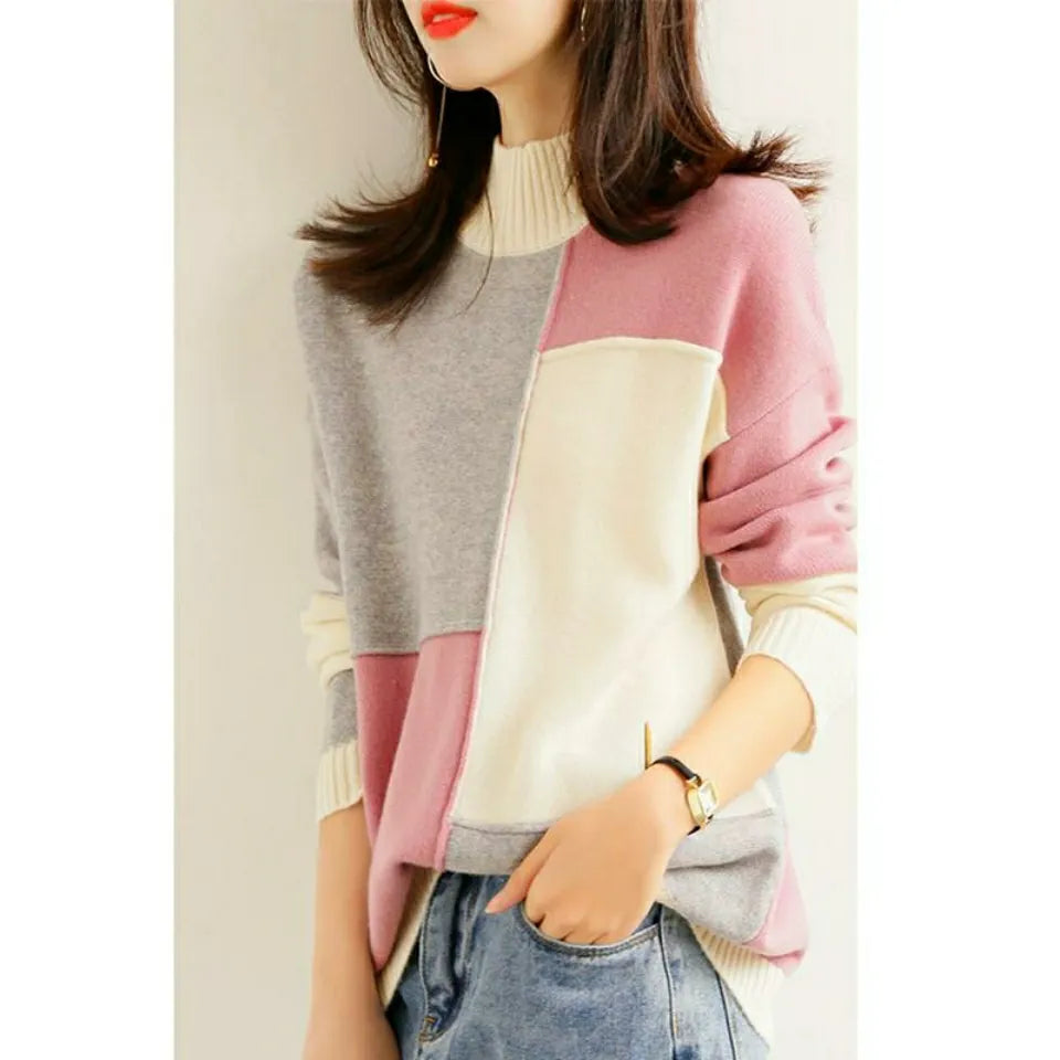 Cashmere sweater with a turtleneck in geometric color blocks