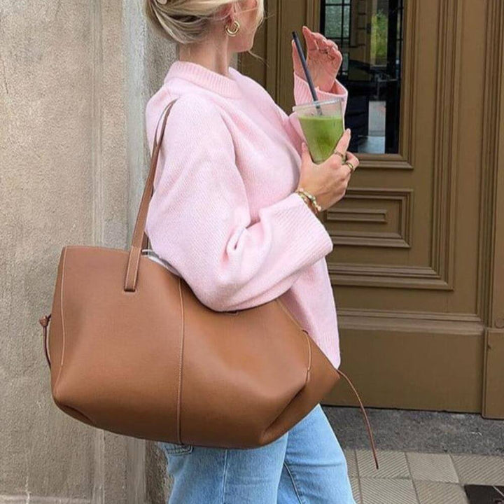 Elegant, loose, and comfortable cashmere sweater