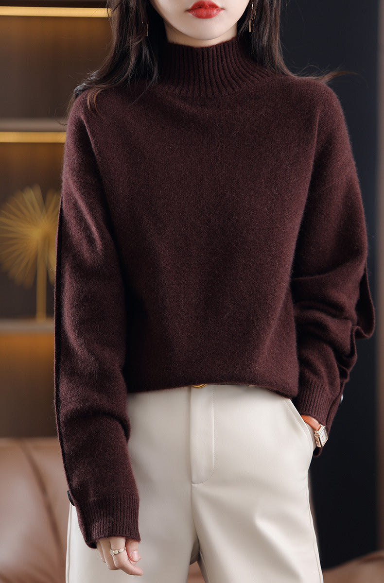 Elegant and Comfortable Cashmere Sweater with Turtleneck