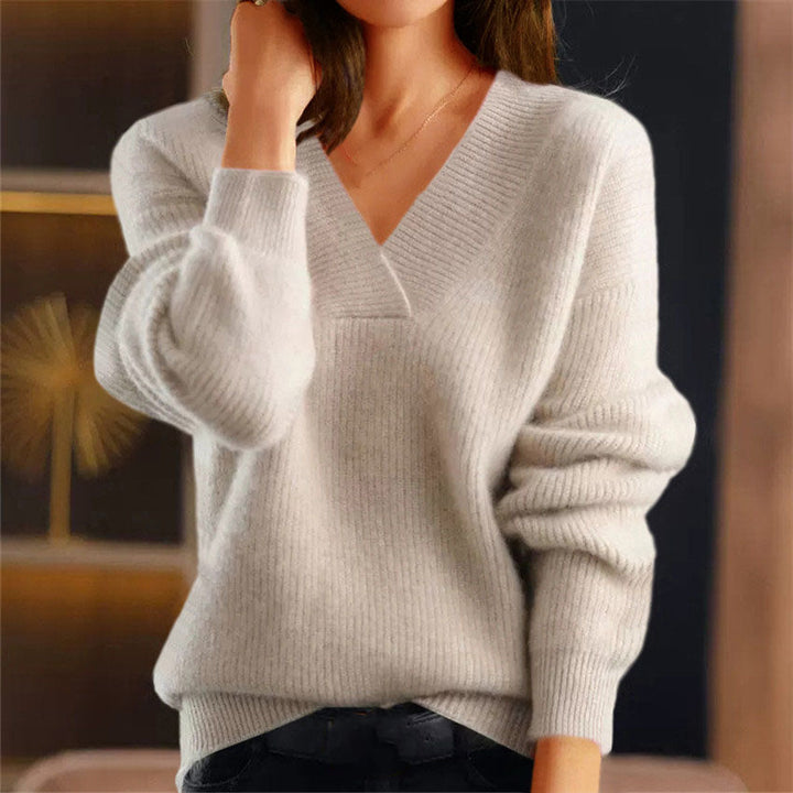 Simple and Comfortable Women's Sweater in Solid Color