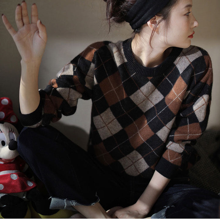 Cashmere Check Sweater with Round Neck