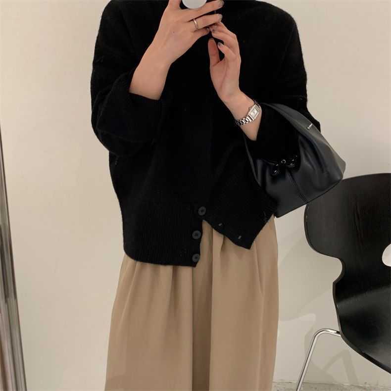 Women's Solid Sweater with Turtleneck for Everyday Wear