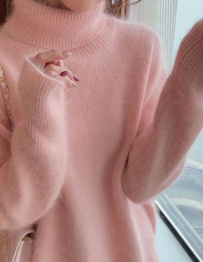 Women's solid color turtleneck sweater, designed for everyday wear