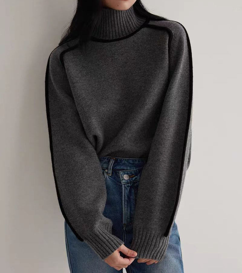 Solid Cashmere Sweater with Turtleneck 03