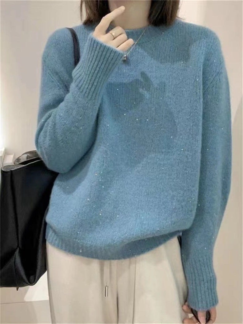 Women's Comfortable Sweater with Round Neck in Solid Color