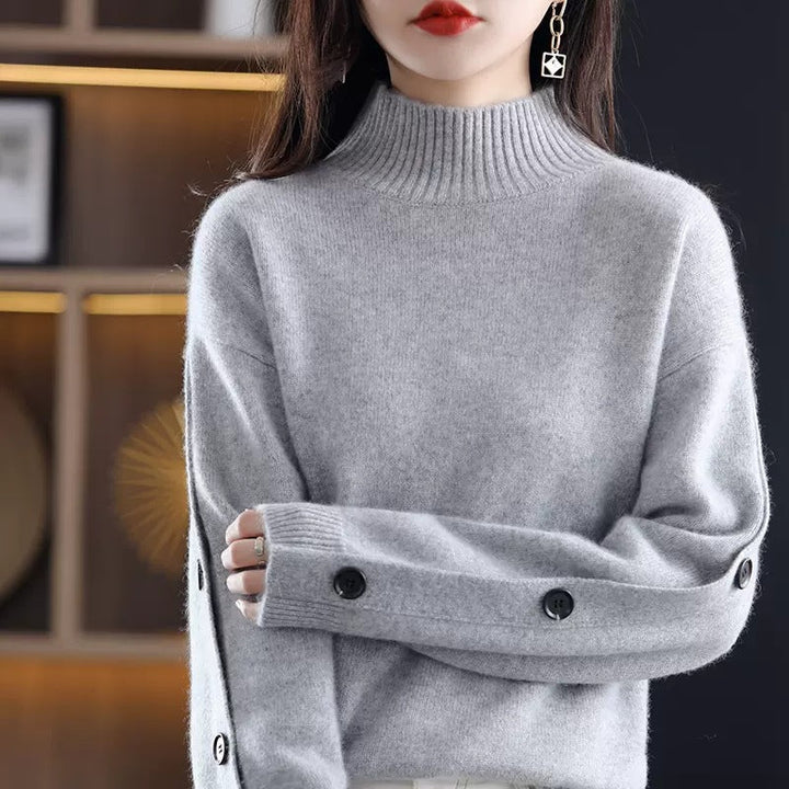 Elegant and Comfortable Cashmere Sweater with Turtleneck