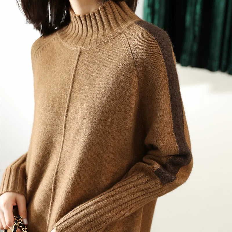 Elegant and comfortable long cashmere sweater in solid color