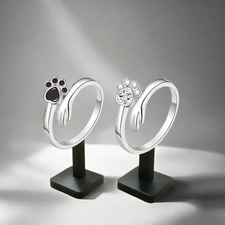 Adjustable ring with paw in sterling silver 925 – Hand-in-paw design