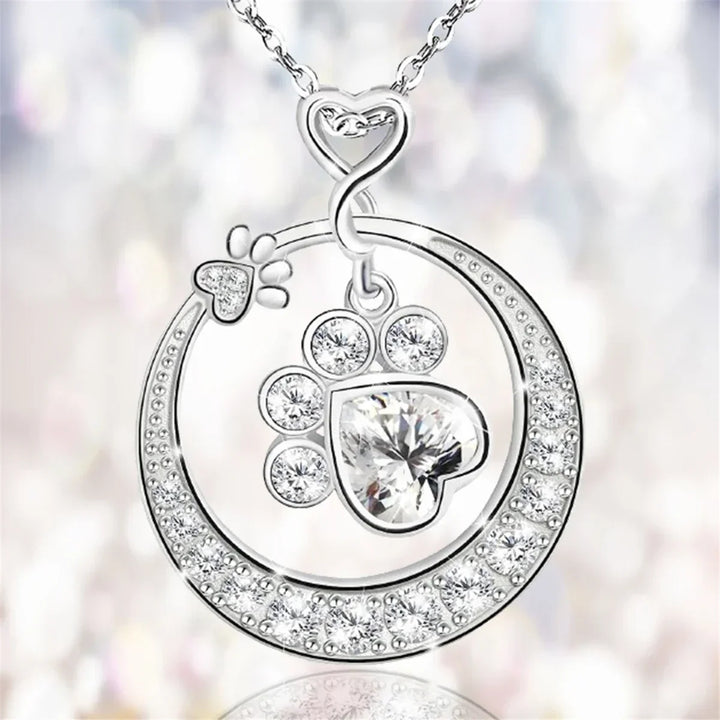 Cute dog paw necklace in 925 silver with zirconia
