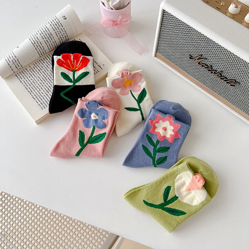 Women's autumn and winter thick, warm, cotton mid-length socks with retro print