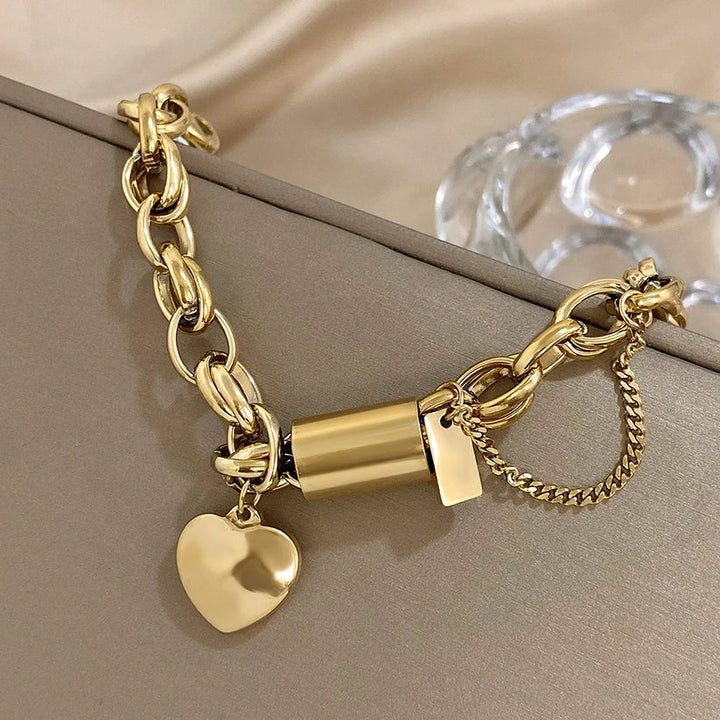 Heartwarming Chunky Bracelet Gold