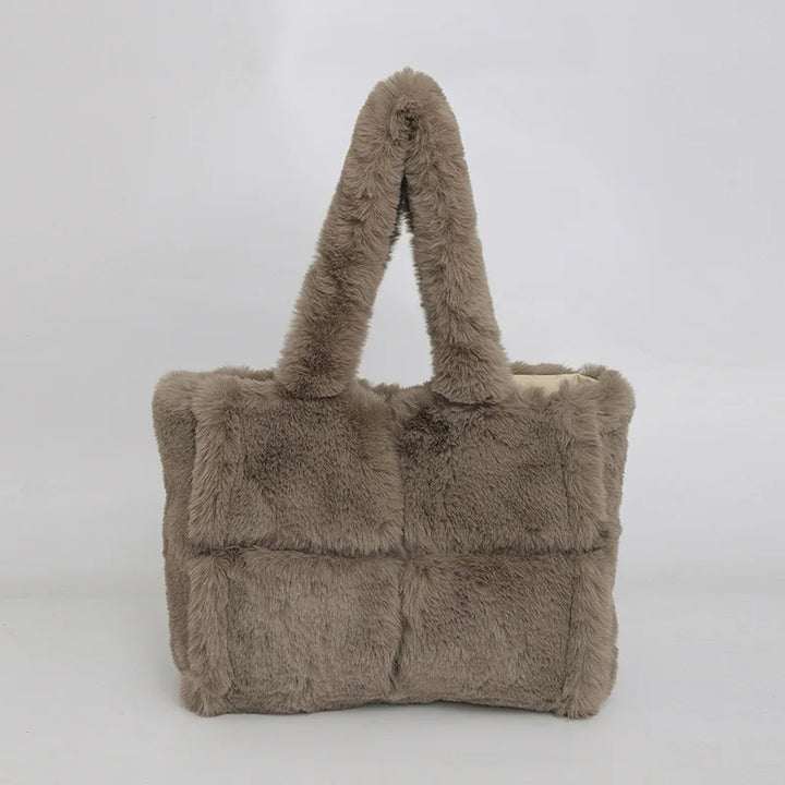 Gretchen | Plush Faux Fur Tote Bag
