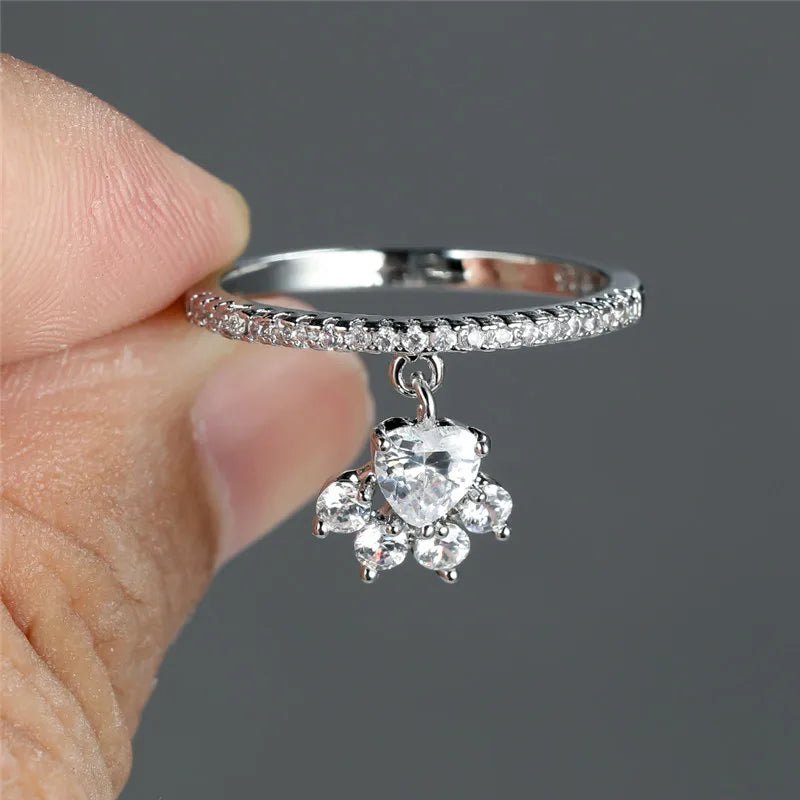 Paw & Heart Ring – Gold and Silver Appearance