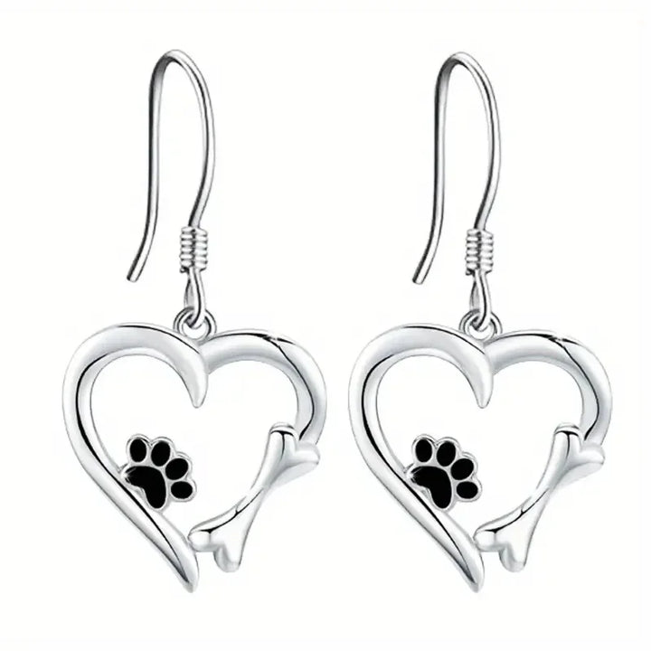 Heart-shaped dangling earrings with paw print – Playful silver jewelry