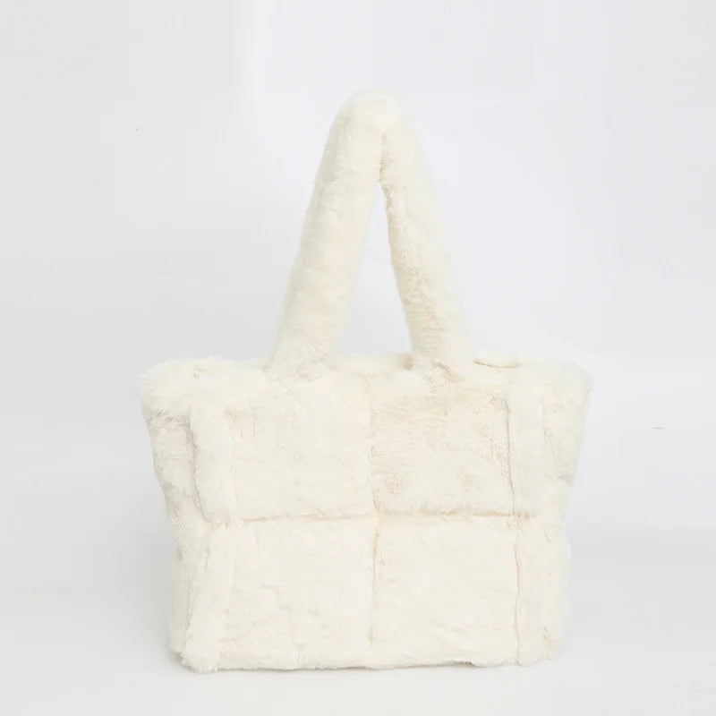 Gretchen | Plush Faux Fur Tote Bag