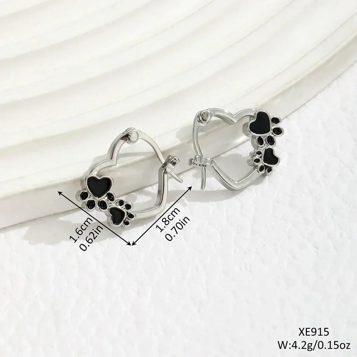 Heart-Paw Hoop Earrings – Animal Motif in Silver with Black Enamel Design