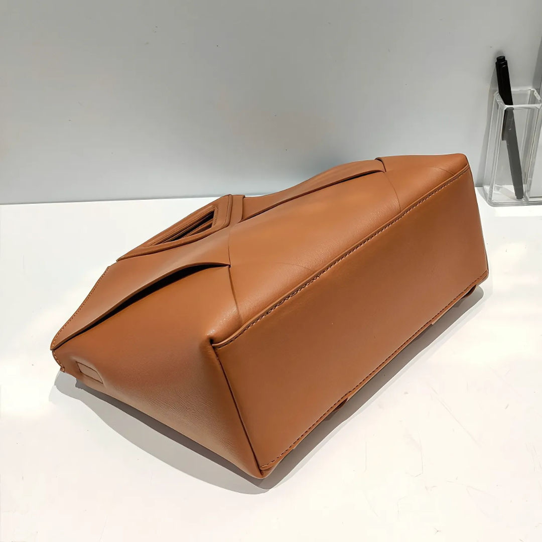 Noble Mirage Handbag