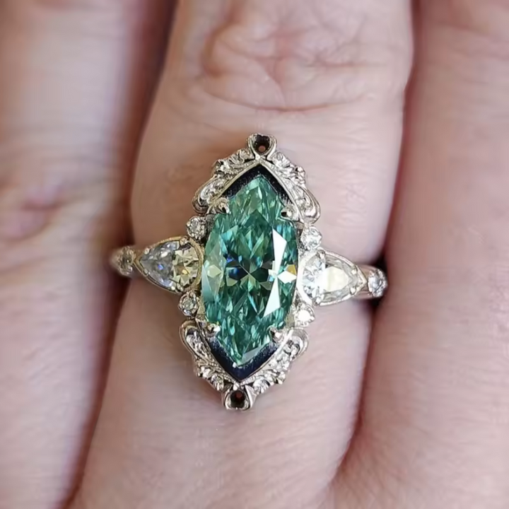Antique Emerald Ring