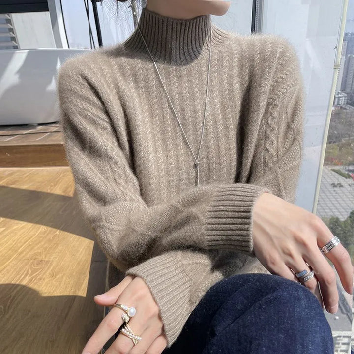 Women's Sweater with Turtleneck in Solid Color