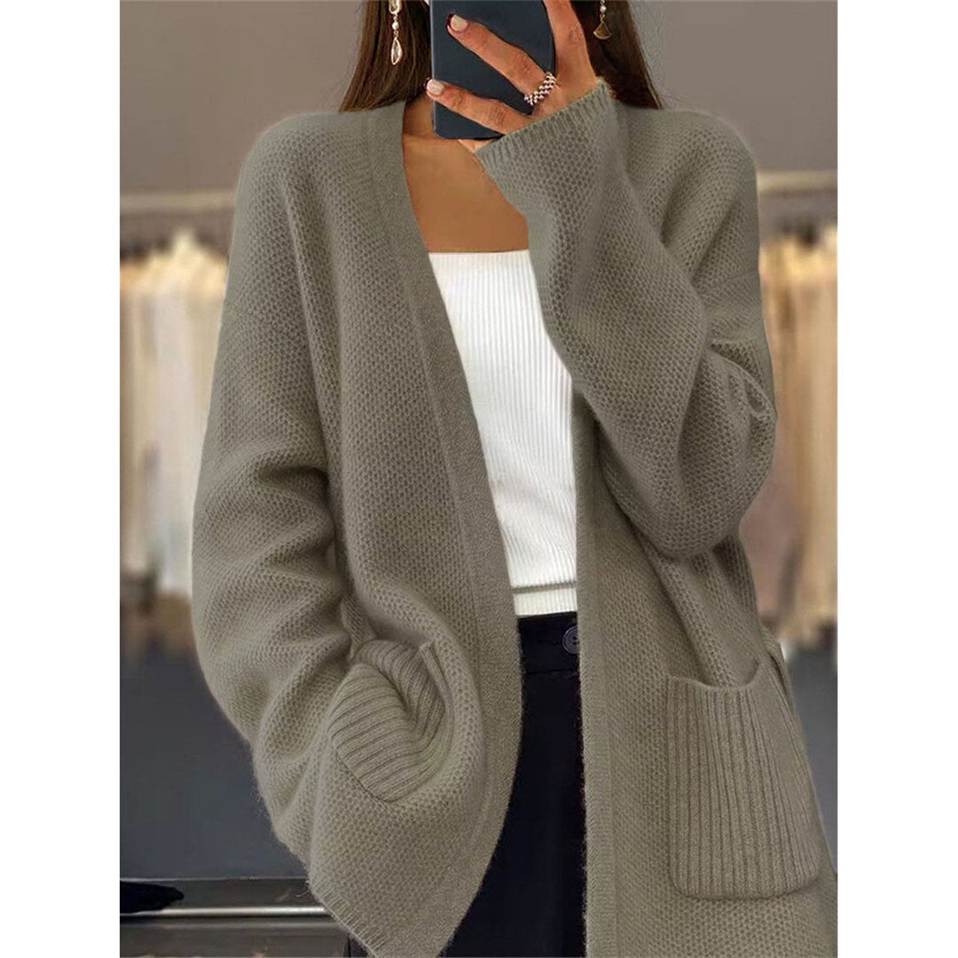 Loose, Comfortable, and Relaxed Cardigan Sweater with Pockets