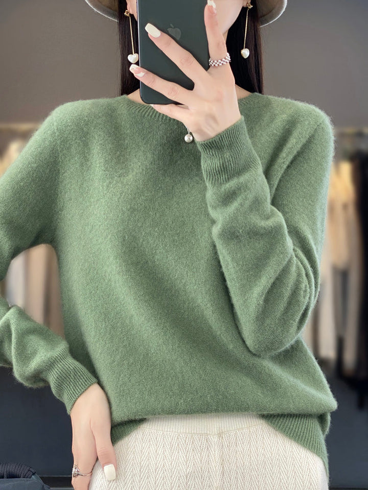 Helga® | Warm Sweater for Cold Days