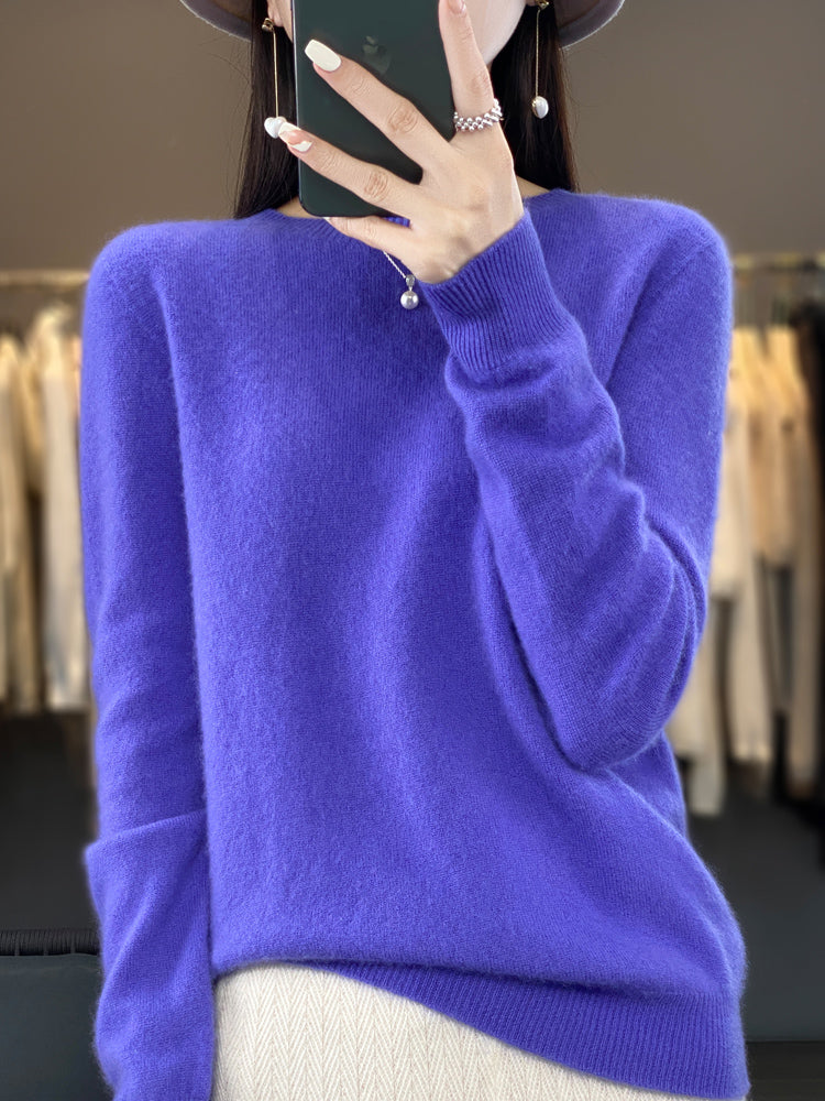 Helga® | Warm Sweater for Cold Days