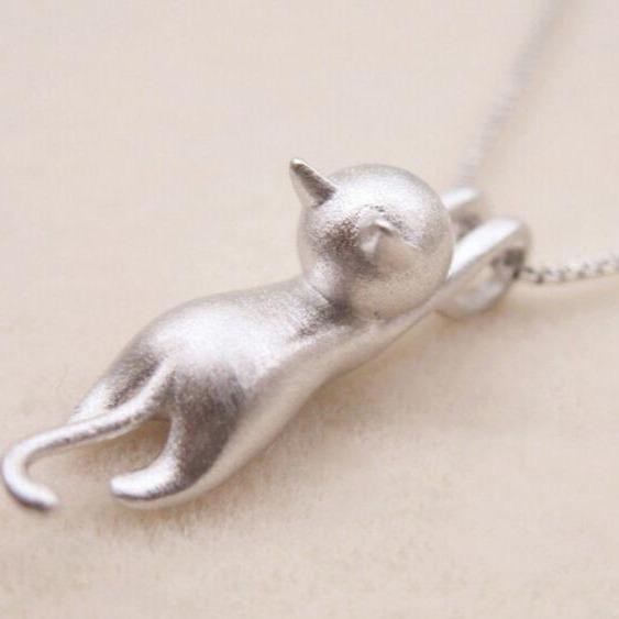 Necklace with Playful Cat in Sterling Silver 925