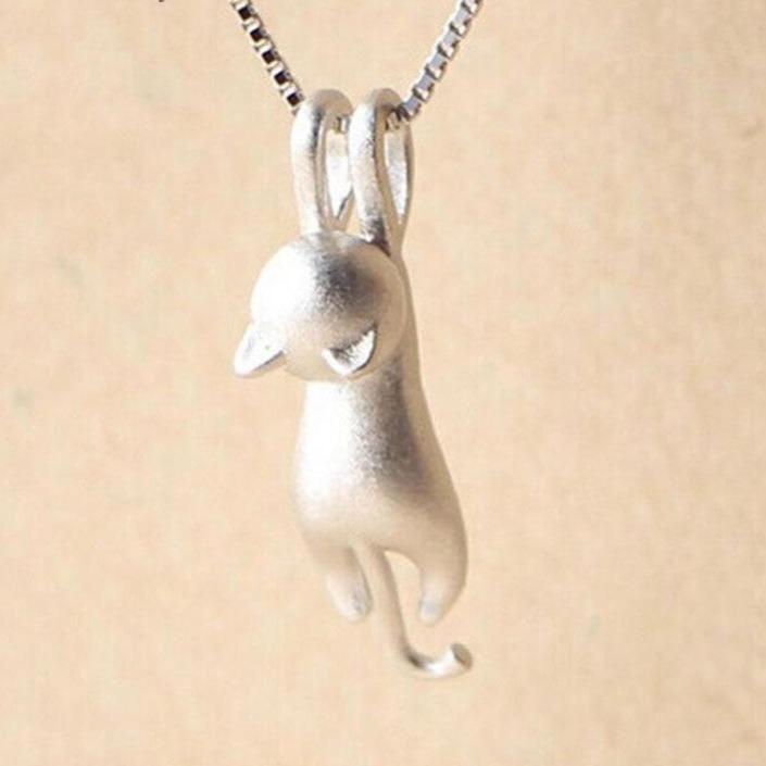 Necklace with Playful Cat in Sterling Silver 925